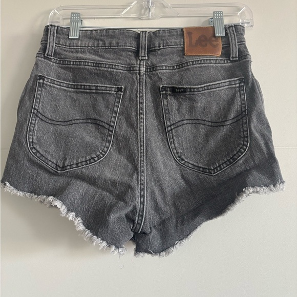 Lee Gray Jean Shorts High-Waisted Distressed - Picture 2 of 3
